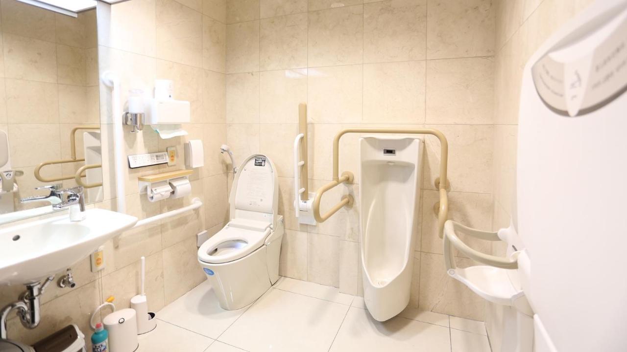 Toyoko Inn Osaka Honmachi No2 Экстерьер фото